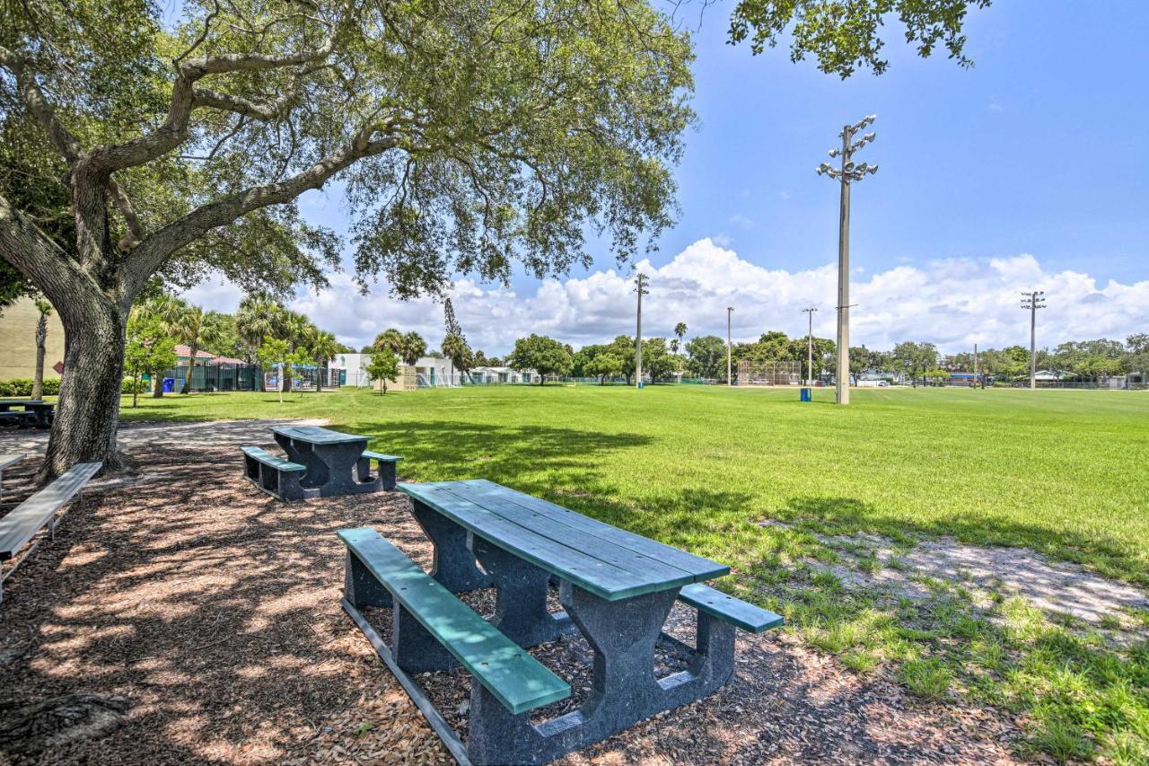 Shady And Eclectic Fort Lauderdale Dwelling With Yard! מראה חיצוני תמונה